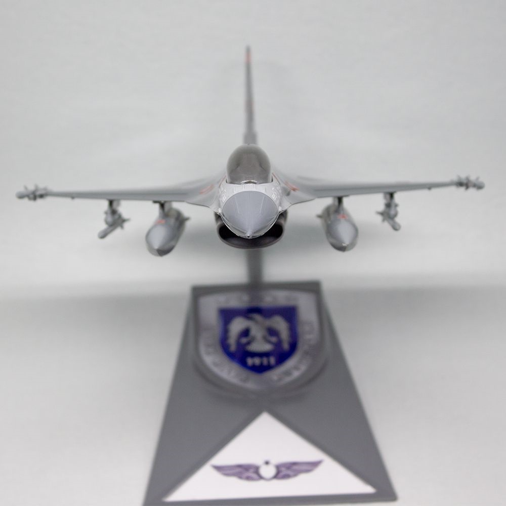 F-16 MODEL MAKET